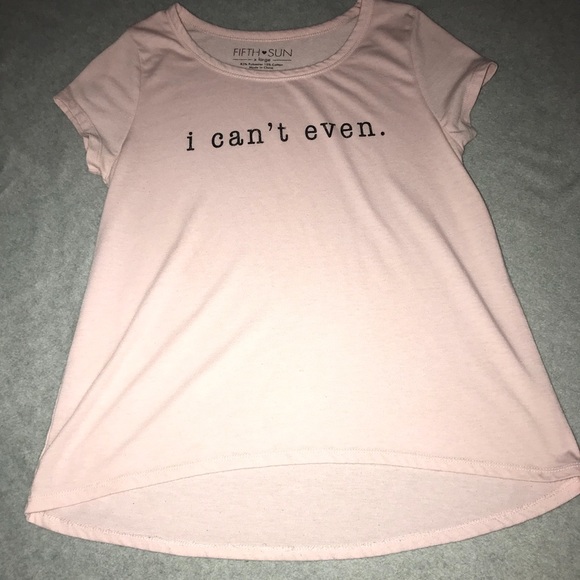 3-Graphic tees! - Picture 4 of 7